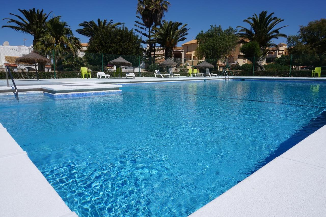 Apartamento Riviera - Pueblo Italia Roquetas de Mar Exterior foto